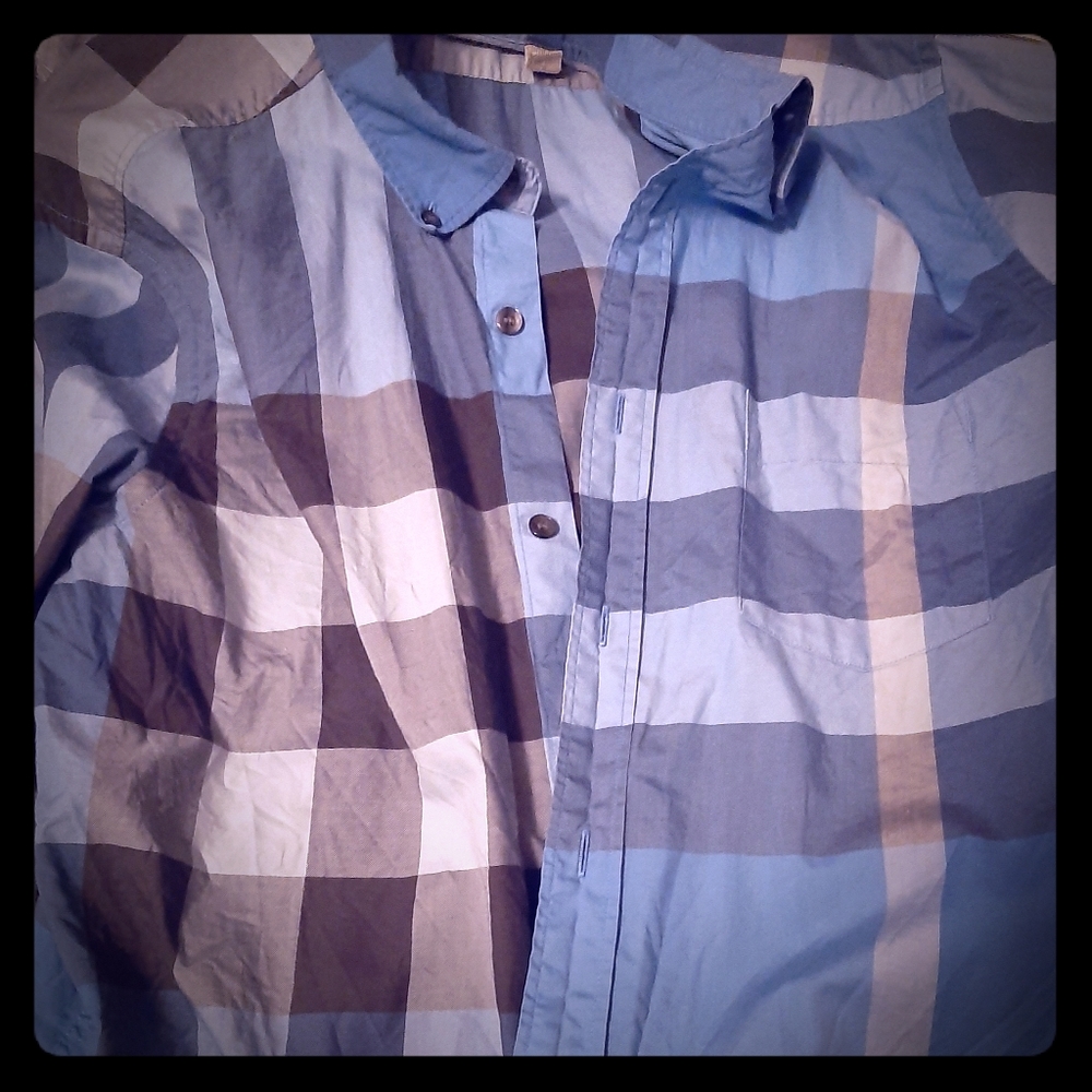 100% Authentic Burberry Longsleeve Buttondown